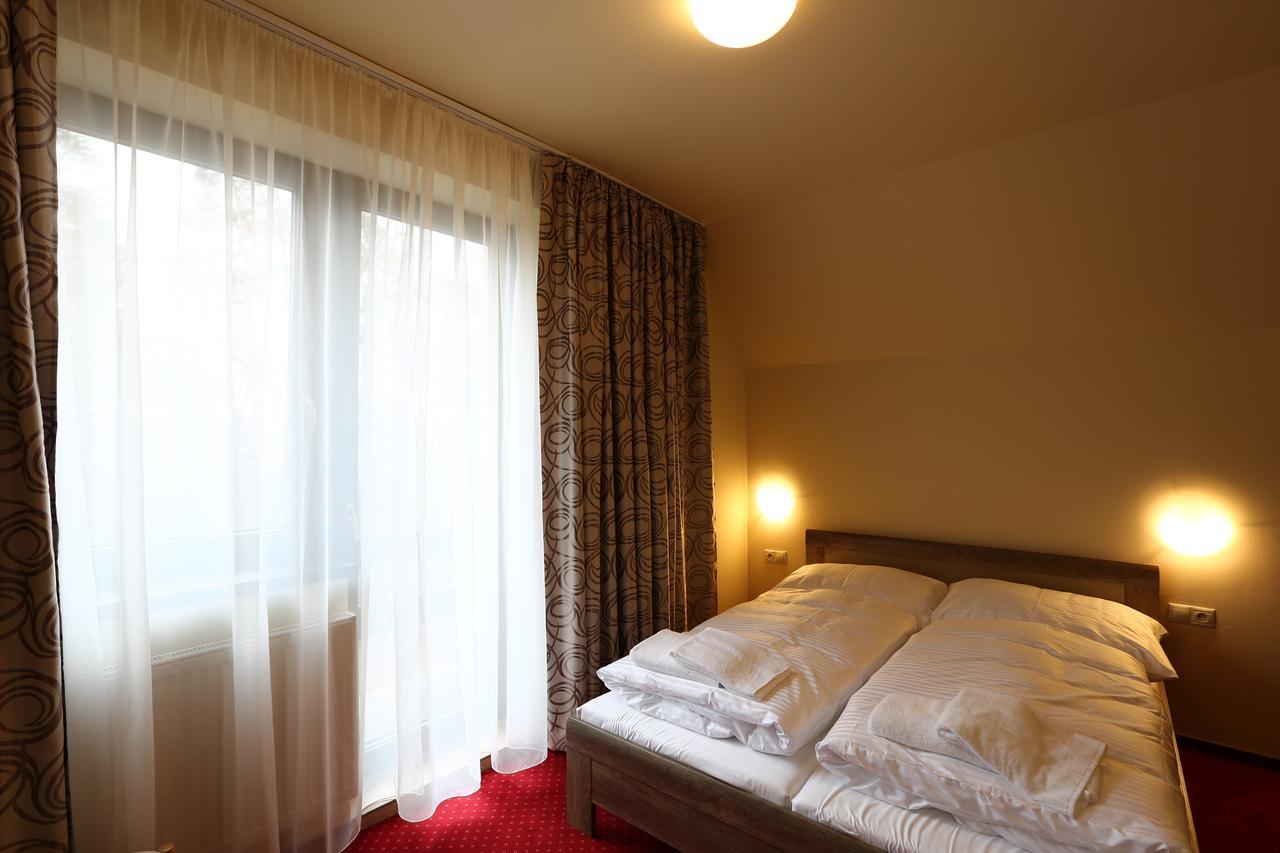 Hotel Tatran Kovacova Zewnętrze zdjęcie